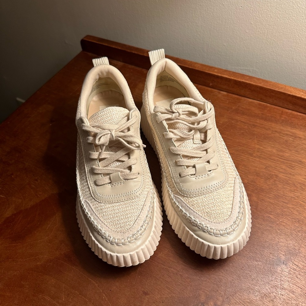 Dolce Vita Dolen Sneakers
